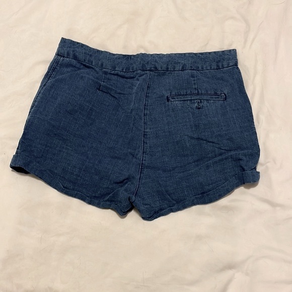 Aritzia Wilfred Allegra Shorts - Picture 3 of 4